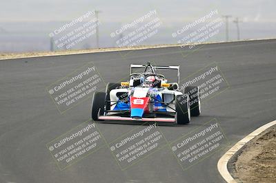 media/Jan-26-2025-CalClub SCCA (Sun) [[cfcea7df88]]/Group 2/Race/